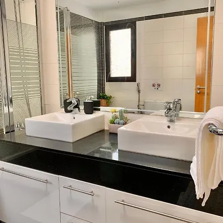 Santa Maria Коста-Тегисе