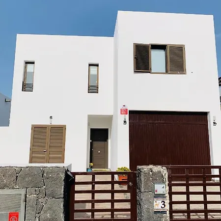 Santa Maria Коста-Тегисе